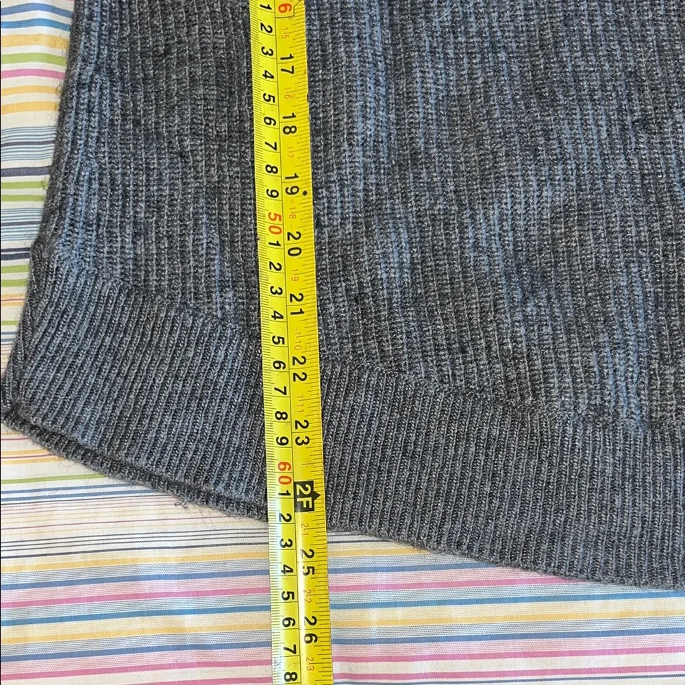 J. Crew Charcoal Crew Neck Raglan Sleeve Merino‎ Wool Blend Sweater M
